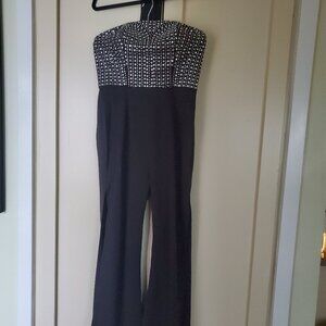 Venus Black Strapless Beaded Jumpsuit – Elegant & Eye-Catching